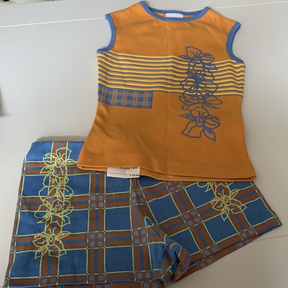 Two Piece (Girls) Short Set - Picture 5 of 7